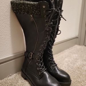 NWOT Torrid Lace Up Knee High Combat Boots - Extra Wide